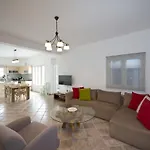 بيت للعطل إيرايدز
